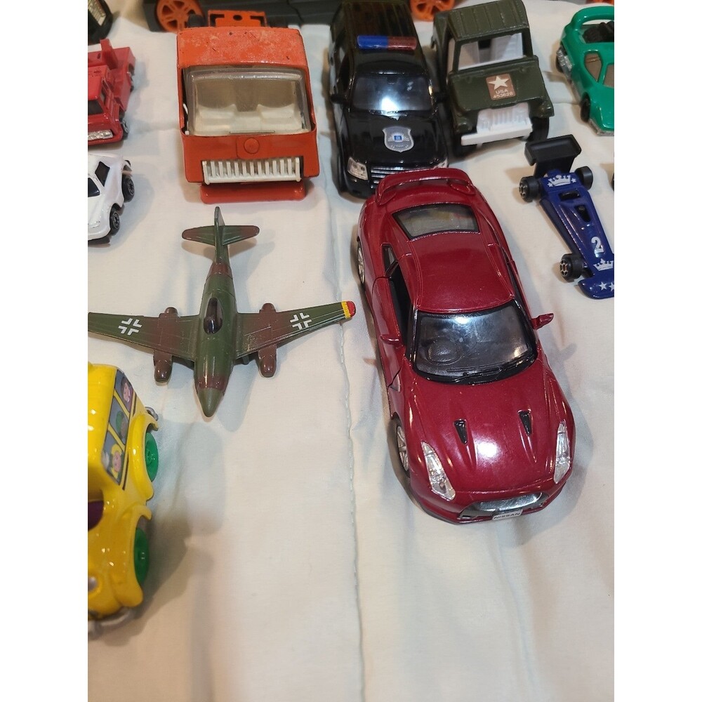 Assorted Car Lot - Picture 11 of 12